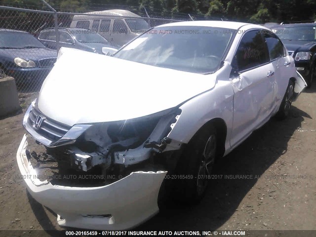 1HGCR2F50FA044957 - 2015 HONDA ACCORD SPORT 白色 照片 2