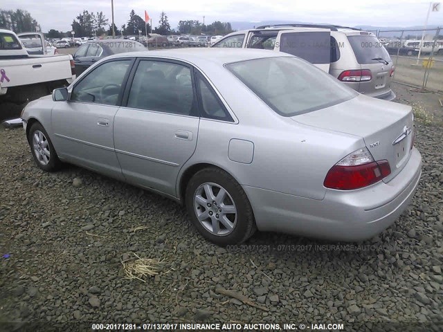 4T1BF28B73U313497 - 2003 TOYOTA AVALON XL/XLS SILVER photo 3