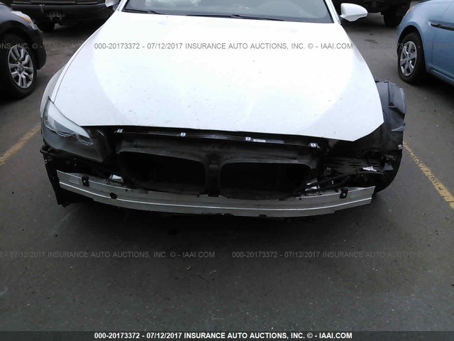 WBSFV9C57DC773858 - 2013 BMW M5 WHITE photo 6