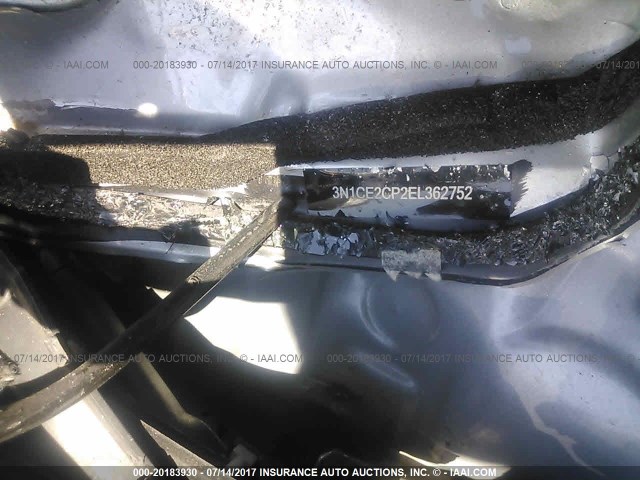 3N1CE2CP2EL362752 - 2014 NISSAN VERSA NOTE S/S PLUS/SV/SL SILVER photo 9