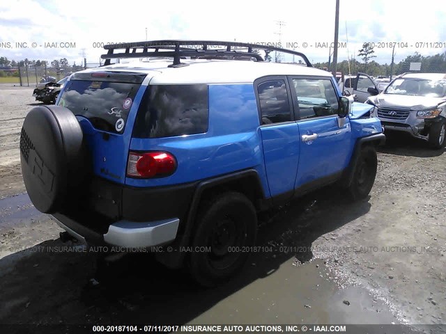 JTEZU11F38K007489 - 2008 TOYOTA FJ CRUISER Light Blue photo 4