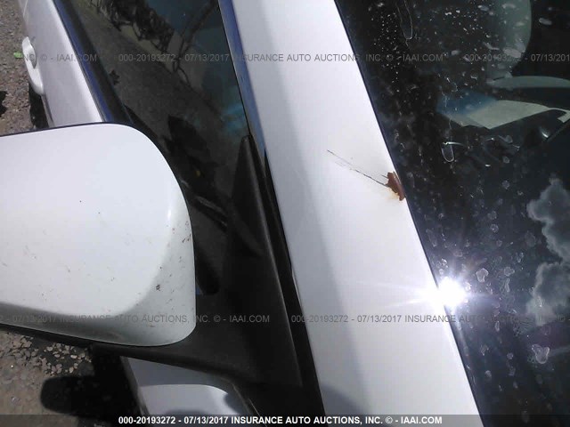 4T1BF1FK6CU530049 - 2012 TOYOTA CAMRY SE/LE/XLE 白色 照片 6