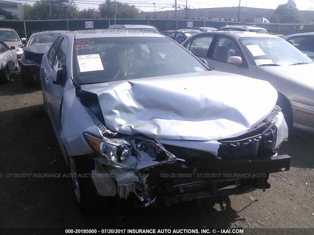 4T1BF1FK0CU515353 - 2012 TOYOTA CAMRY SE/LE/XLE SILVER photo 1
