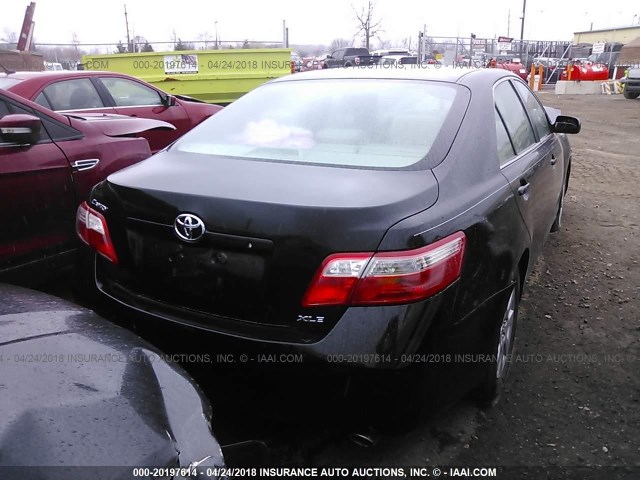 4T1BK46K07U538134 - 2007 TOYOTA CAMRY NEW GENERAT LE/XLE/SE BLACK photo 4