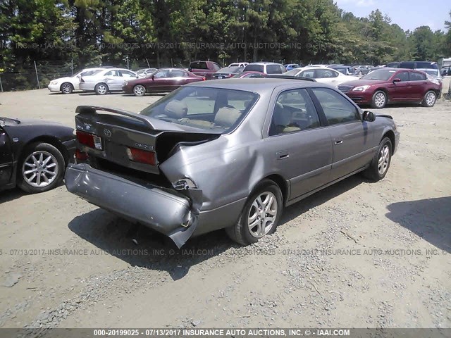 4T1BG22K51U090329 - 2001 TOYOTA CAMRY CE/LE/XLE 金色 照片 4