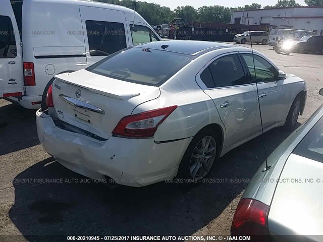 1N4AA5APXAC854719 - 2010 NISSAN MAXIMA S/SV WHITE photo 4