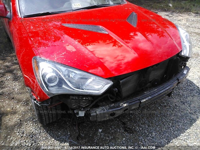 KMHHU6KJ7DU107816 - 2013 HYUNDAI GENESIS COUPE 3.8L RED photo 6