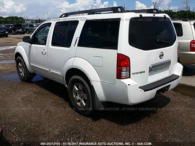 5N1AR18U77C611459 - 2007 NISSAN PATHFINDER LE/SE/XE WHITE photo 3