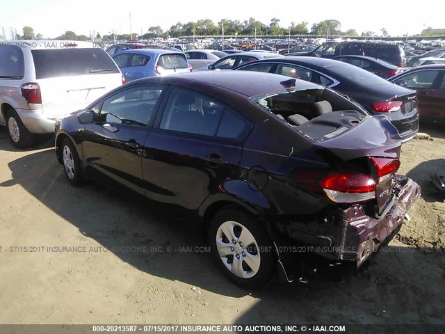 3KPFL4A76HE107514 - 2017 KIA FORTE LX/S GRAY photo 3