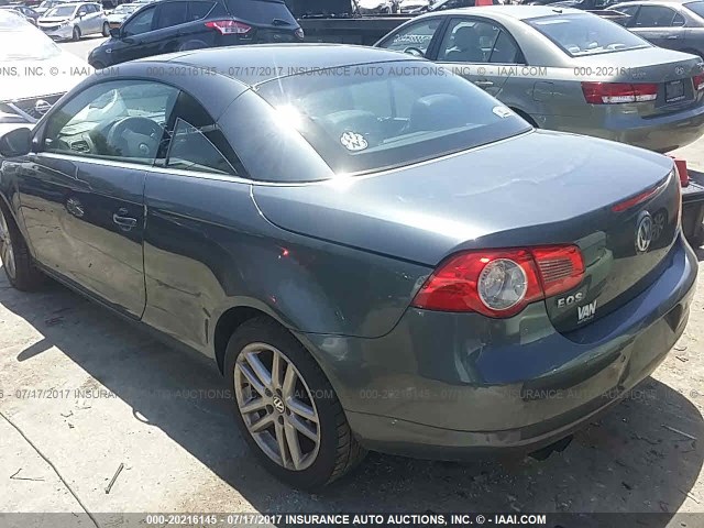 WVWFA71F18V048589 - 2008 VOLKSWAGEN EOS LUX 灰色 照片 3
