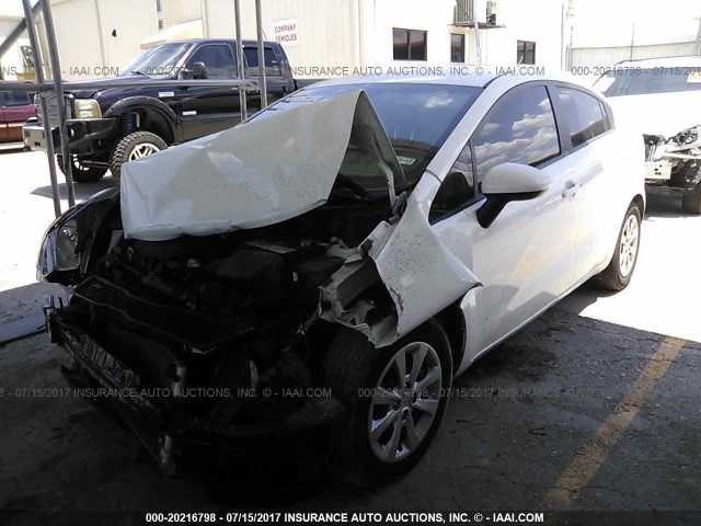 KNADM4A33E6356241 - 2014 KIA RIO LX Սպիտակ լուսանկար 2