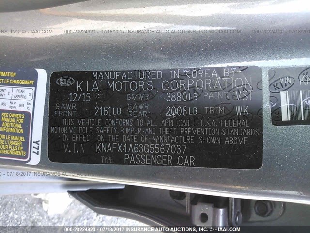 KNAFX4A63G5567037 - 2016 KIA FORTE LX GRAY photo 9