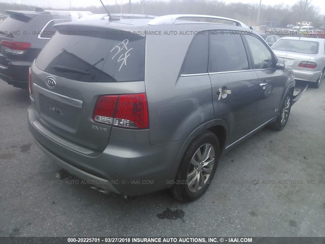 5XYKWDA28CG249126 - 2012 KIA SORENTO SX GRAY photo 4