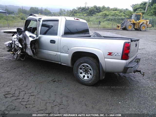 2GCEK13Z561353010 - 2006 CHEVROLET SILVERADO K1500 SILVER photo 3