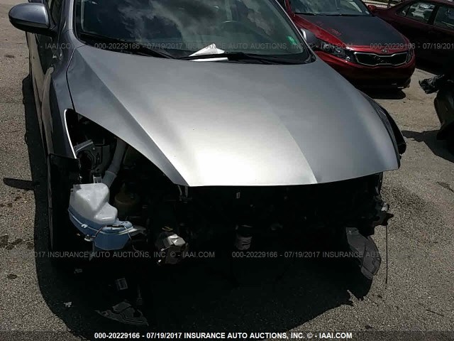 JM1BL1TF9D1725201 - 2013 MAZDA 3 I SILVER photo 6