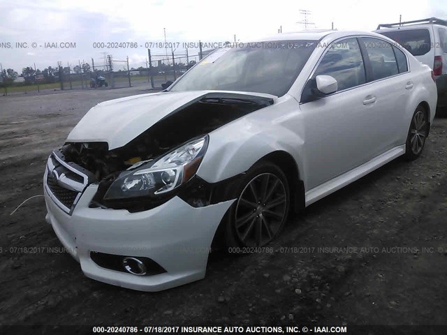 4S3BMCG67D3040430 - 2013 SUBARU LEGACY 2.5I PREMIUM WHITE photo 2