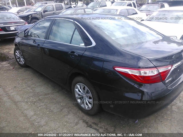 4T1BF1FK4HU401203 - 2017 TOYOTA CAMRY LE/XLE/SE/XSE BLACK photo 3