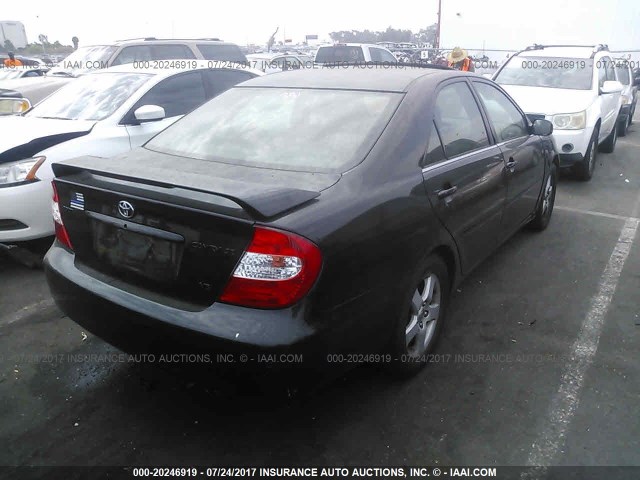 4T1BF32K73U052550 - 2003 TOYOTA CAMRY LE/XLE/SE BLACK photo 4