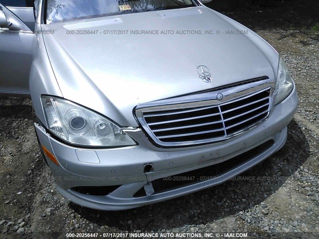 WDDNG86X67A137586 - 2007 MERCEDES-BENZ S 550 4MATIC SILVER photo 6