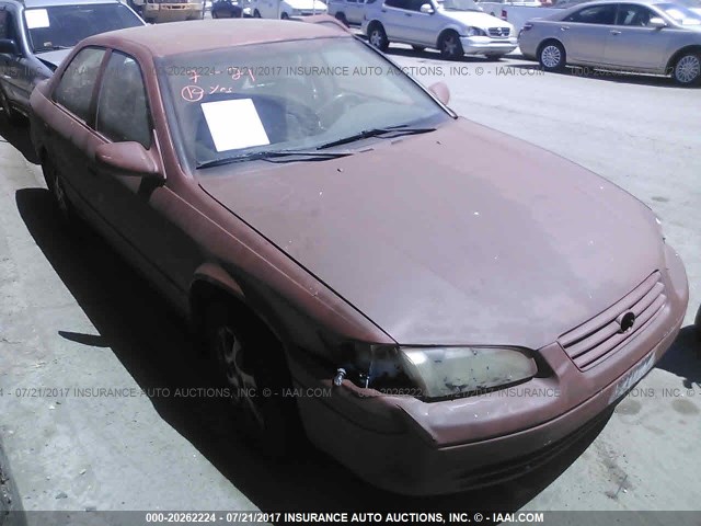 JT2BF22K4X0184878 - 1999 TOYOTA CAMRY LE/XLE BROWN photo 1