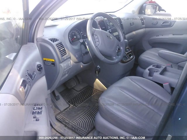 KNDMB233876122674 - 2007 KIA SEDONA EX/LX Navy photo 5