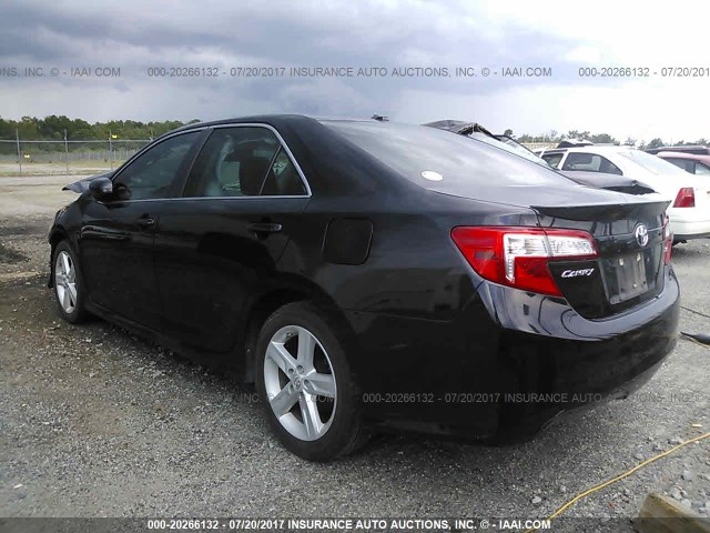 4T1BF1FK1DU242408 - 2013 TOYOTA CAMRY L/SE/LE/XLE 黑色 照片 3