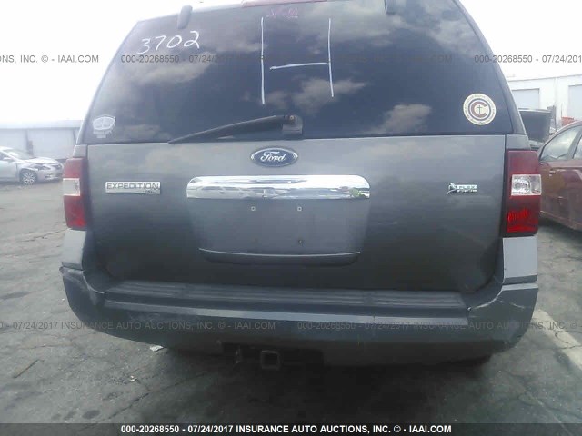 1FMJU1F52AEA63702 - 2010 FORD EXPEDITION XLT ნაცრისფერი ფოტო 6