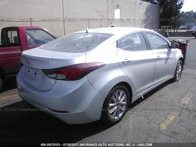 5NPDH4AE7FH554689 - 2015 HYUNDAI ELANTRA SE/SPORT/LIMITED SILVER photo 4