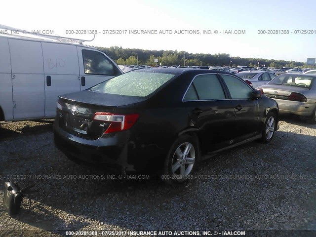 4T1BF1FK4EU309441 - 2014 TOYOTA CAMRY L/SE/LE/XLE 黑色 照片 4