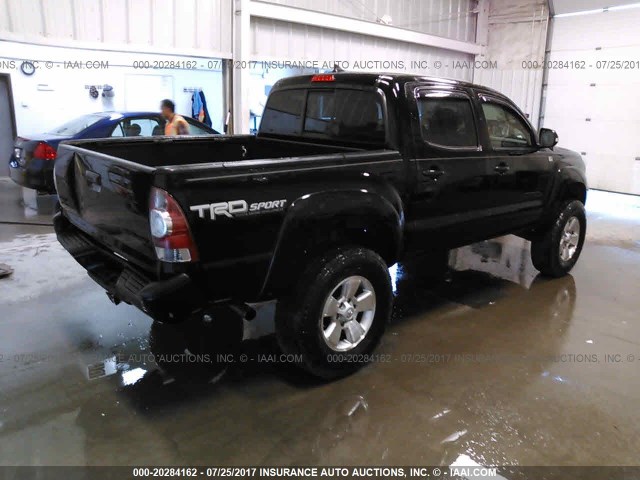 3TMJU4GN7EM173679 - 2014 TOYOTA TACOMA DOUBLE CAB PRERUNNER BLACK photo 4