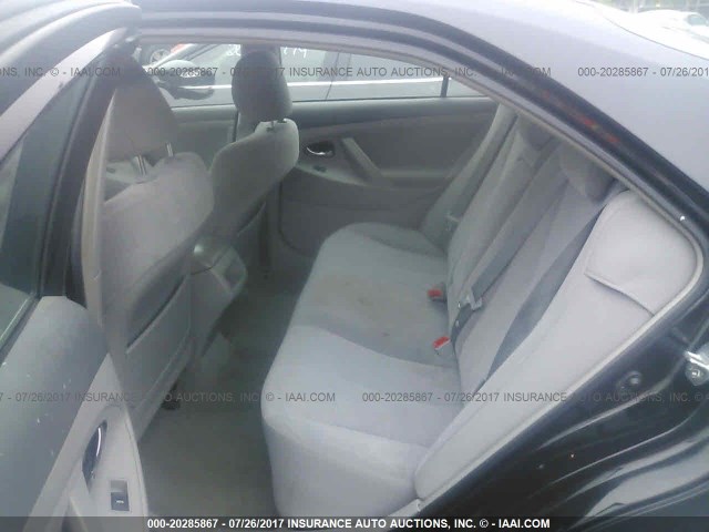 4T1BF3EK2BU716067 - 2011 TOYOTA CAMRY SE/LE/XLE Черный фото 8