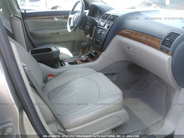 5GZEV33728J282292 - 2008 SATURN OUTLOOK XR/TOURING 银色 照片 5