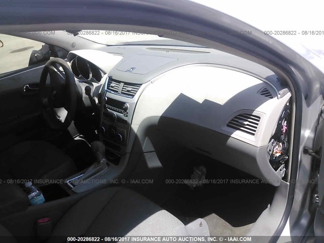 1G1ZG57B89F254114 - 2009 CHEVROLET MALIBU LS 银色 照片 5