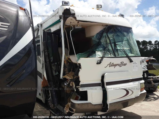 4UZAAHBS02CK15924 - 2002 FREIGHTLINER CHASSIS X LINE MOTOR HOME Unknown photo 6