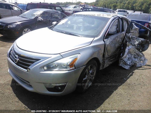 1N4BL3AP2DC231795 - 2013 NISSAN ALTIMA 3.5S/3.5SV/3.5SL SILVER photo 2