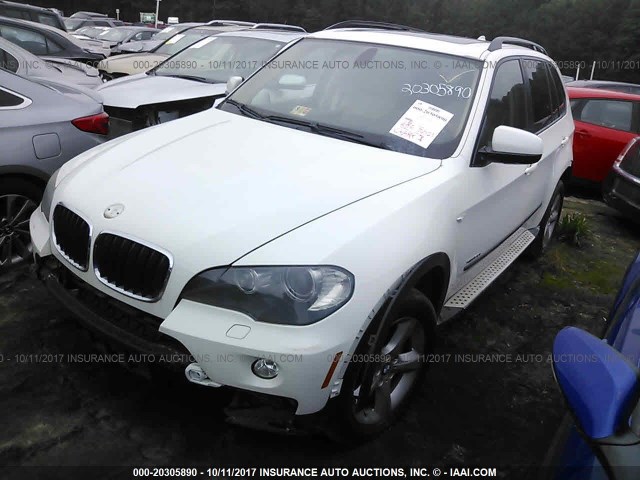 5UXFE4C54AL379996 - 2010 BMW X5 XDRIVE30I WHITE photo 2