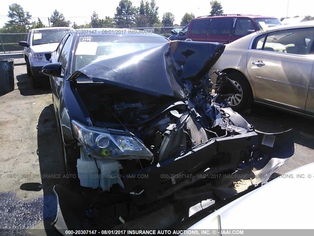 4T1BF1FK1DU685349 - 2013 TOYOTA CAMRY L/SE/LE/XLE 黑色 照片 6