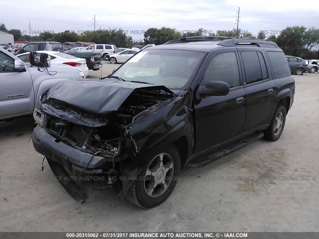 1GNET16S546173163 - 2004 CHEVROLET TRAILBLAZER EXT LS/EXT LT BLACK photo 2