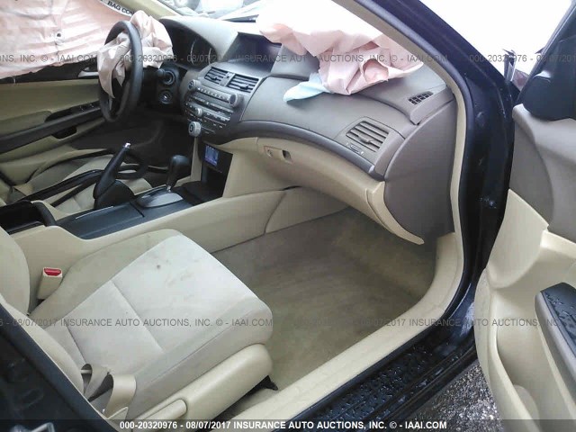 JHMCP26428C050499 - 2008 HONDA ACCORD LXP BLACK photo 5