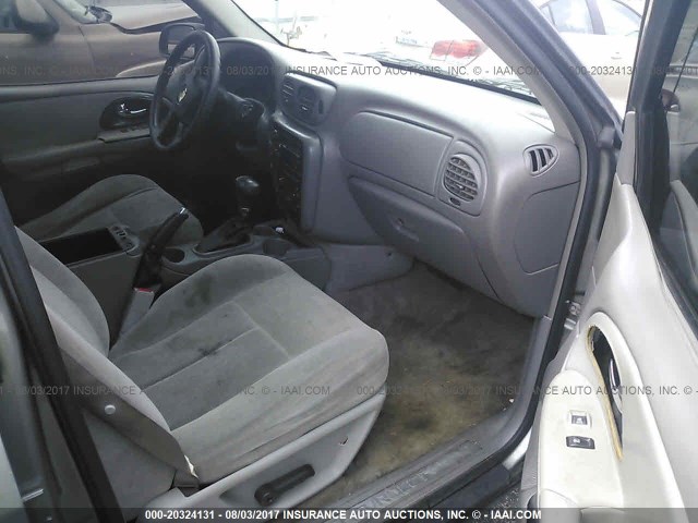 1GNDS13S872112694 - 2007 CHEVROLET TRAILBLAZER LS/LT GRAY photo 5