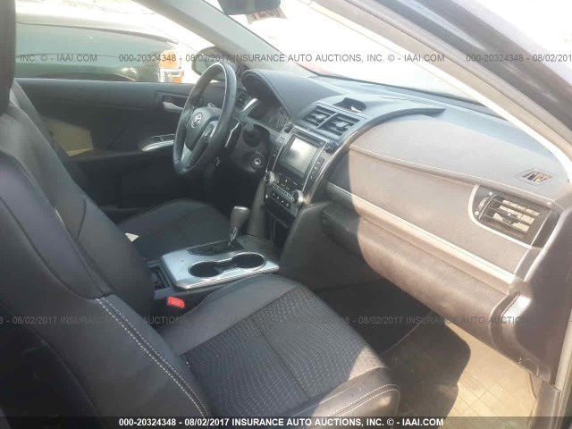 4T1BF1FK2EU787695 - 2014 TOYOTA CAMRY L/SE/LE/XLE 黑色 照片 5