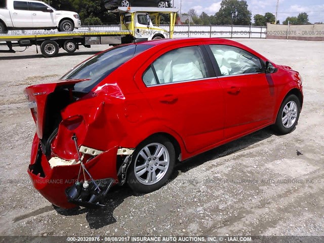 1G1JC5SH2F4152349 - 2015 CHEVROLET SONIC LT RED photo 4