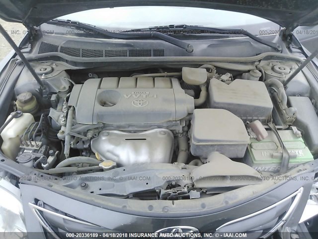 4T4BF3EK1AR018649 - 2010 TOYOTA CAMRY SE/LE/XLE GRAY photo 10