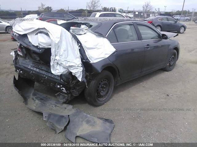 4T4BF3EK1AR018649 - 2010 TOYOTA CAMRY SE/LE/XLE GRAY photo 4