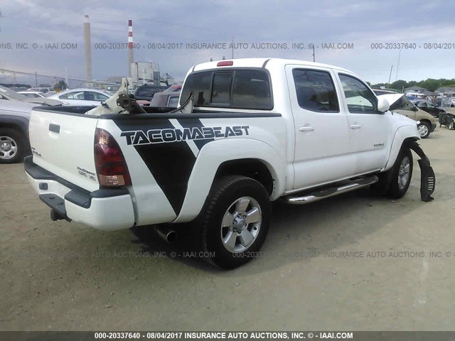 5TEJU62N46Z288232 - 2006 TOYOTA TACOMA DOUBLE CAB PRERUNNER WHITE photo 4