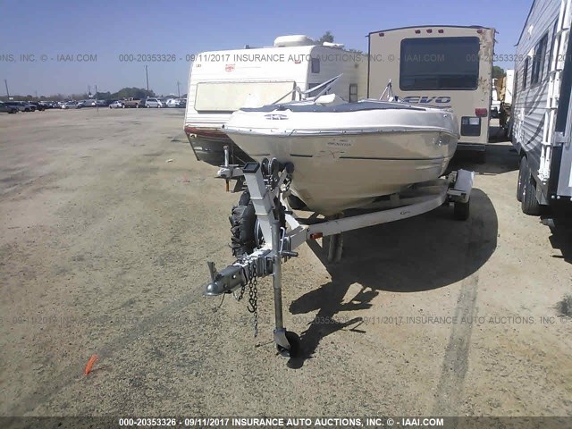 BL3C90CJD898 - 1998 BAYLINER CAPRI  WHITE photo 2