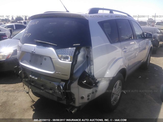 JA4MT31X28Z013775 - 2008 MITSUBISHI OUTLANDER LS SILVER photo 4