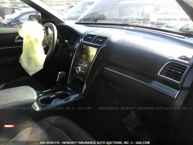 1FM5K8F86GGB02945 - 2016 FORD EXPLORER LIMITED 灰色 照片 5