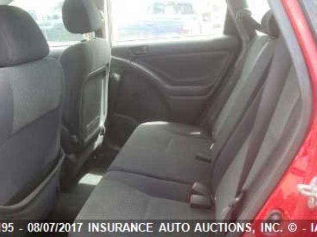 2T1KR32E06C582477 - 2006 TOYOTA COROLLA MATRIX XR RED photo 8