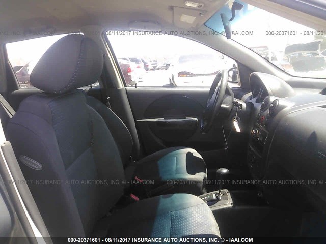 KL1TD66696B639823 - 2006 CHEVROLET AVEO LS GRAY photo 5